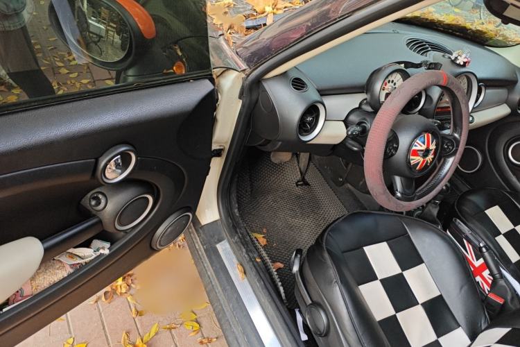 Used  Clubman 2011 1.6L COOPER Fun