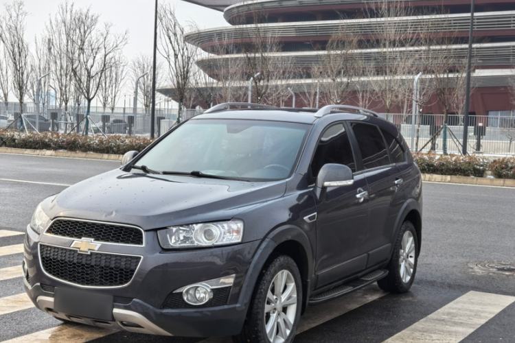 Used Chevrolet Captiva 2014 2.4L 4x4 Flagship Edition 7 Seats