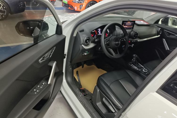 Used Audi Q2L 2021 35 TFSI Progressive Dynamic Edition
