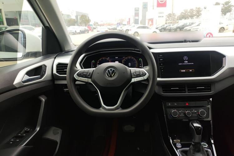 Used Volkswagen Tacqua 2023 200TSI DSG Joy-Connect Edition