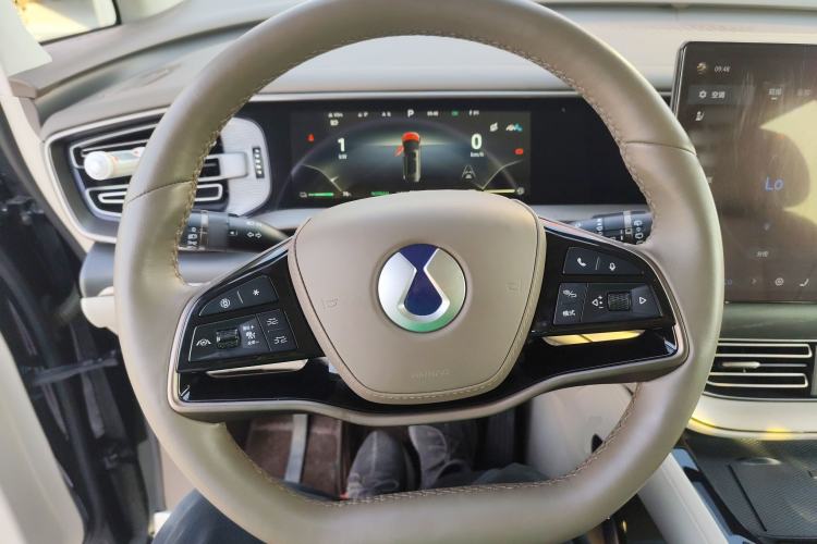 Used Denza D9 2022 DM-i 970 Four-Wheel Drive Flagship Model