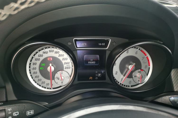 Used Mercedes-Benz GLA 2016 GLA 200 Fashion Model