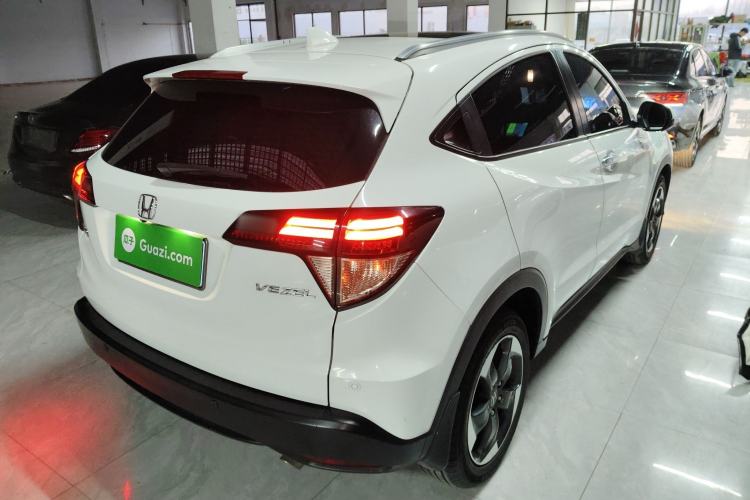 Used Honda Vezel 2015 1.8L CVT 2WD Luxury Model