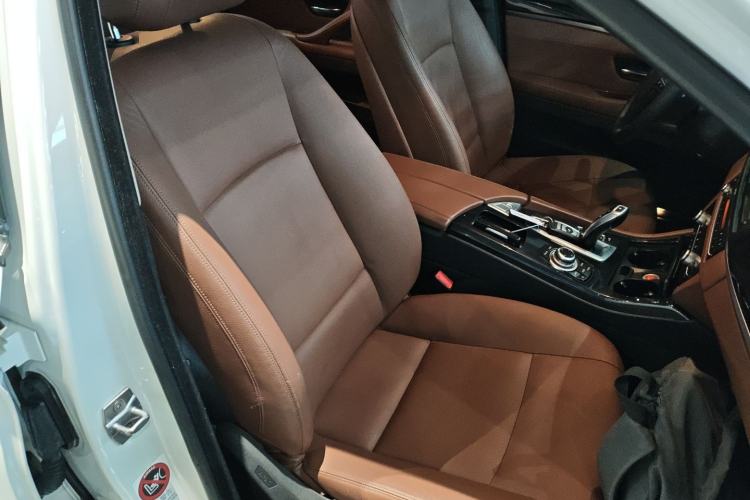 Used BMW 5 Series 2014 520Li Elegant Model