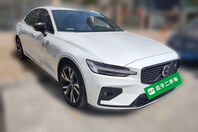 Used Volvo S60 2024 B5 Zhiya Sport Edition
