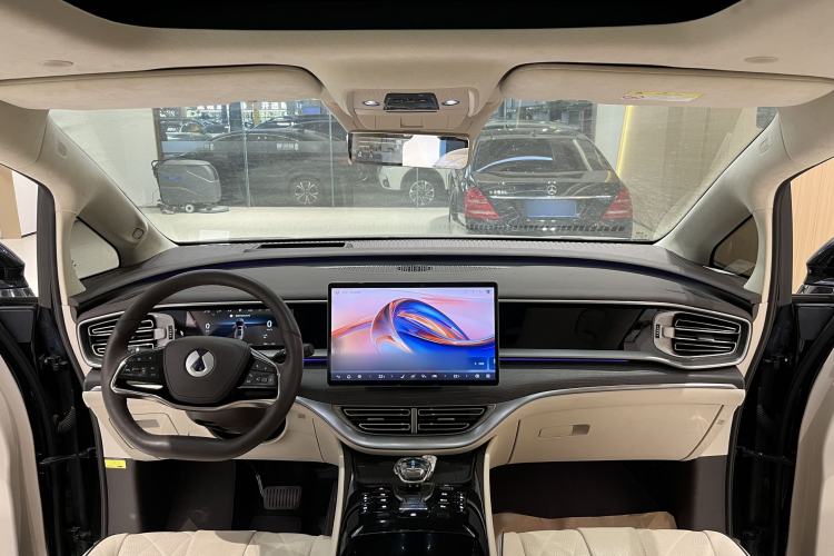 Used Denza D9 2024 DM-i 980 Four-Wheel Drive Flagship Model