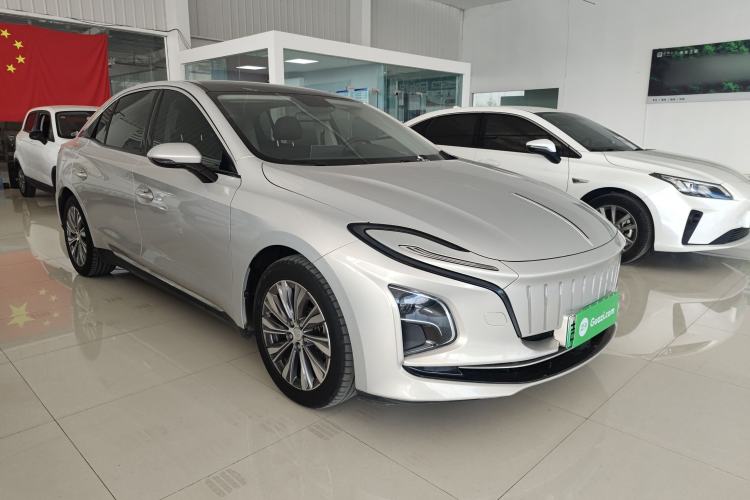 Used Hongqi E-QM5 2022 431 km Charge & Enjoy Edition