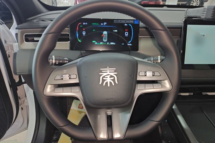 Used BYD Qin PLUS 2025 DM-i Smart Drive 55KM Leading Model
