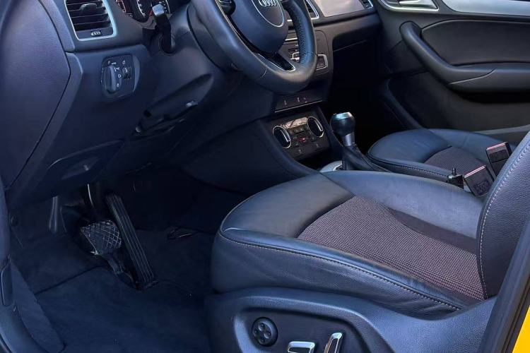 Used Audi Q3 2017 30 TFSI Fashion Model
