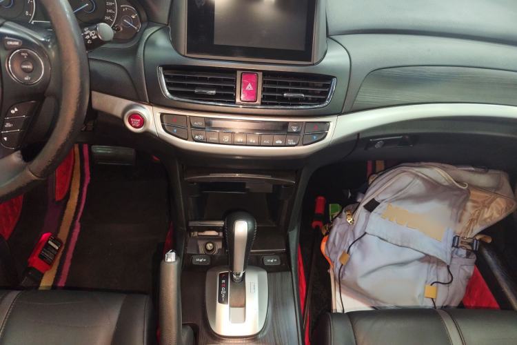 Used Honda Crosstour 2014 2.4L Luxury Edition
