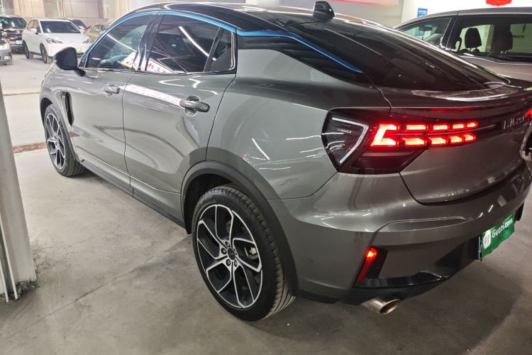 Used Lynk & Co 05 2020 2.0TD Two-Wheel Drive Shine Halo