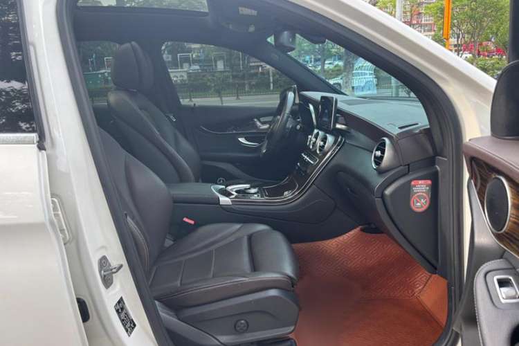 Used Mercedes-Benz GLC 2017 GLC 260 4MATIC Dynamic Edition