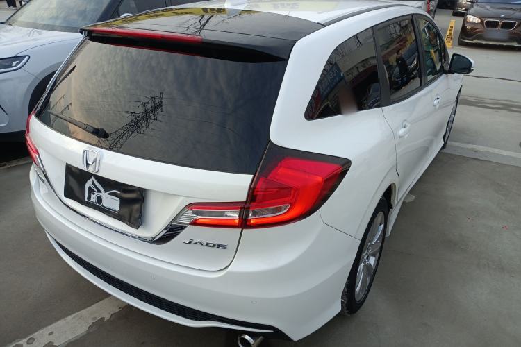 Used Honda Jade 2017 1.8L automatic Comfort version 5 seats