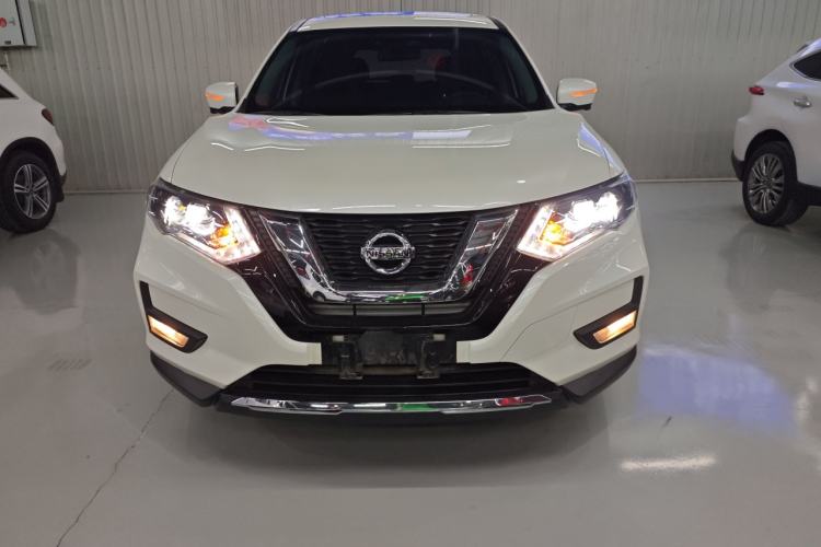 Used Nissan X-Trail 2022 Revised Version 2.0L Two-Wheel Drive Smart Connect Premium Edition
