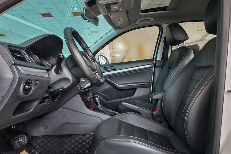 Used Volkswagen Lavida 2017 1.6L Automatic Comfort Edition
