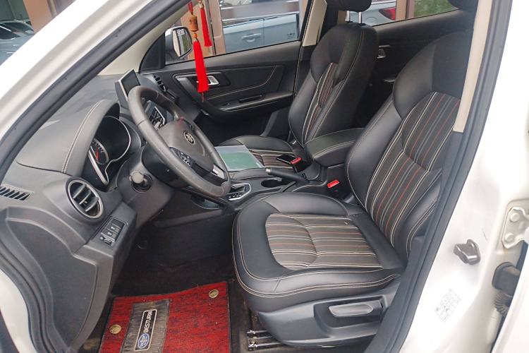 Used Bestune X40 2017 1.6L Automatic Luxury Model
