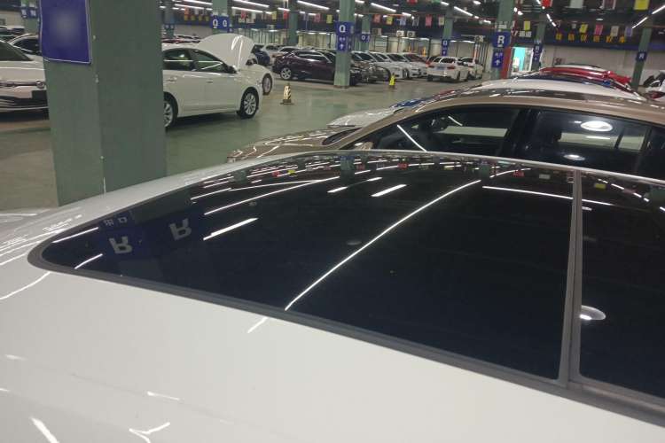 Used Volkswagen Sagitar 2022 280TSI DSG Flyover Edition
