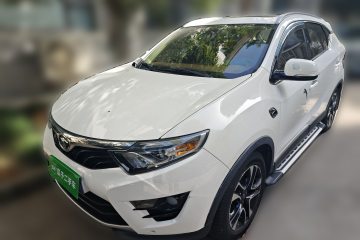 Used Soueast DX7 2015 1.5T Automatic Luxury Model