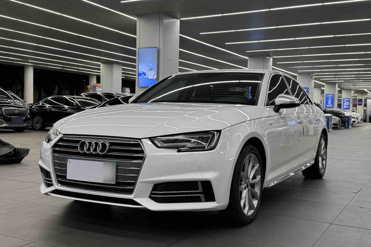 Used Audi A4L 2018 30th Anniversary Edition 40 TFSI Fashion Model