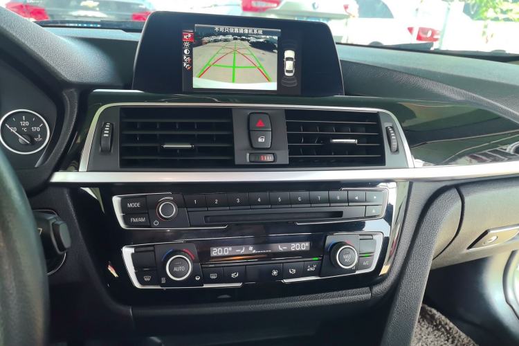 Used BMW 3 Series 2016 320i Fashion Model
