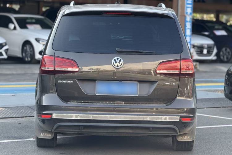 Used Volkswagen Sharan 2018 380TSI Comfort Edition 7-Seater
