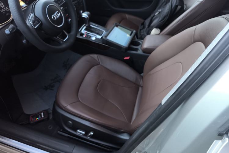 Used Audi A4L 2016 35 TFSI Collector's Edition Automatic Standard Model
