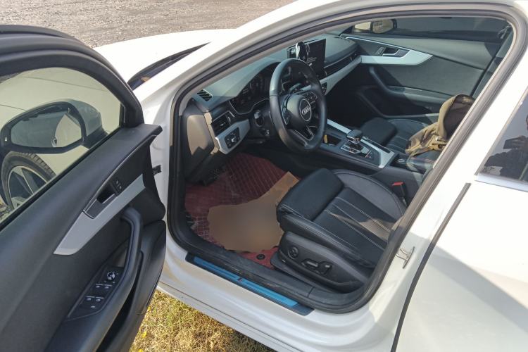 Used Audi A4L 2022 40 TFSI Fashion Dynamic Model
