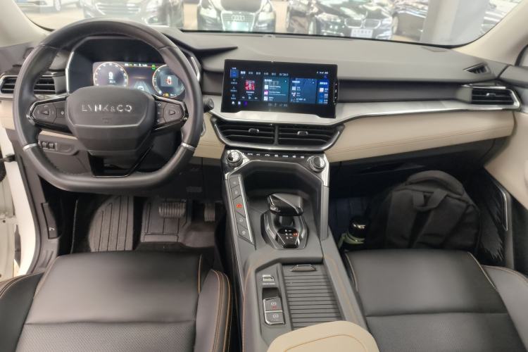 Used Lynk & Co 06 EM-P 2022 PHEV 84 km Range Pro Version
