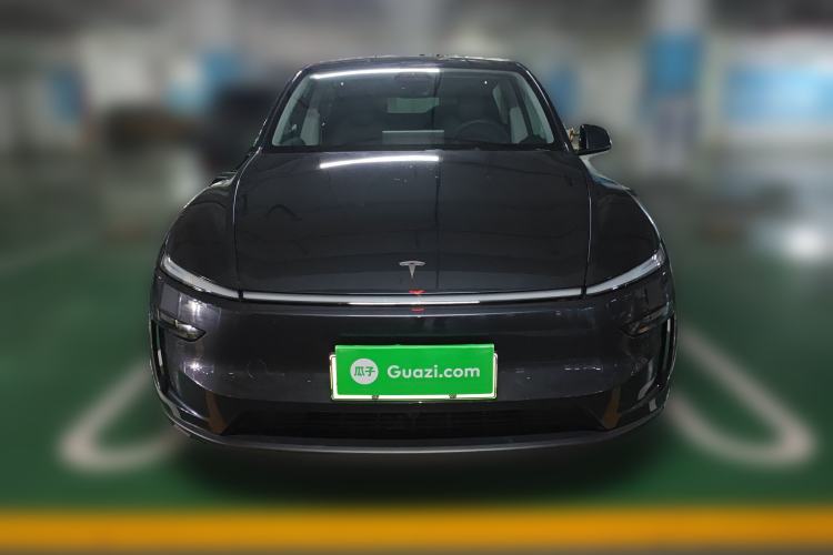 Used Tesla Model Y 2025 Rear-Wheel Drive First Edition