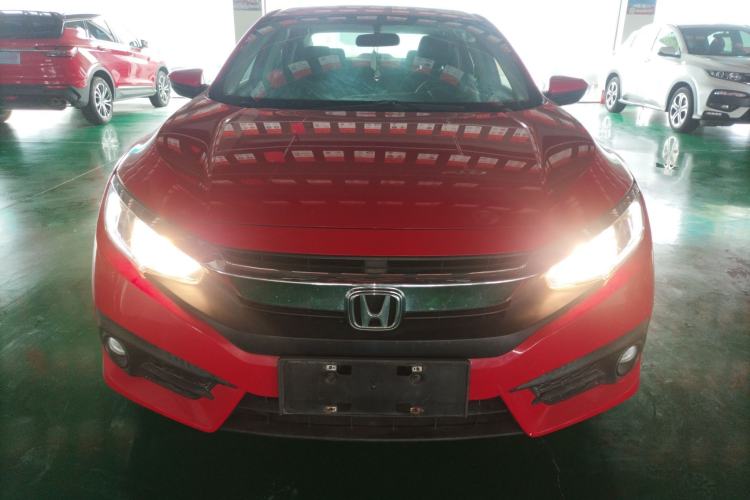 Used Honda Civic 2016 220TURBO CVT Luxury Edition
