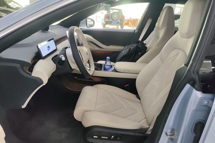 Used Nio ET5 2025 75 kWh
