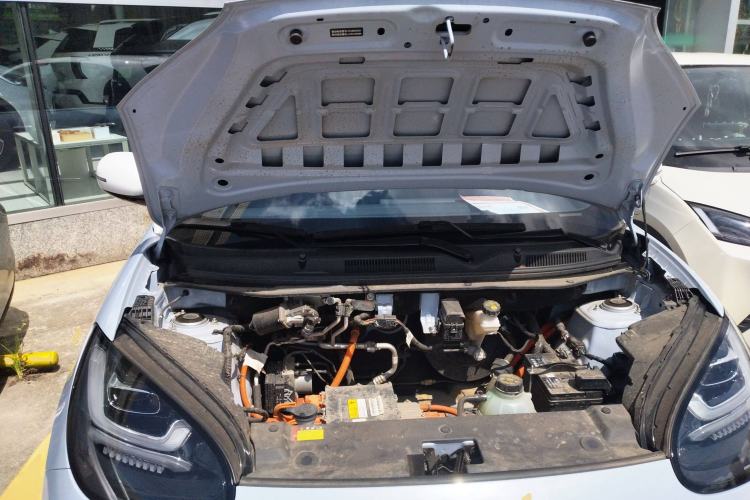 Used Wuling Bingo 2023 410 km Lingxi Deluxe Edition
