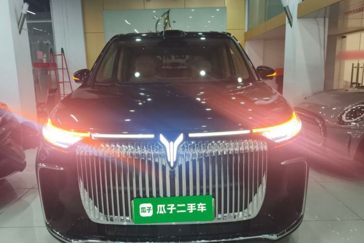 Used VOYAH Dream 2025 PHEV Four-Wheel-Drive Flagship Version – Qiankun Edition