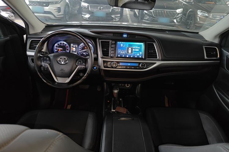 Used Toyota Highlander 2018 2.0T Four-Wheel Drive Luxury Version 7 Seats China VI Standard