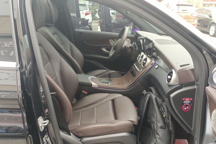 Used Mercedes-Benz GLC 2022 Second Facelift GLC 260 L 4MATIC Luxury Edition
