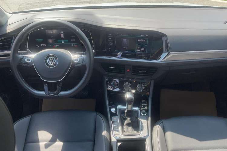 Used Volkswagen Sagitar 2022 280TSI DSG Flyover Edition
