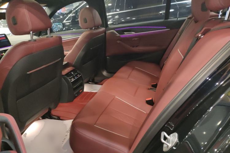 Used BMW 5 Series 2022 Restyled 530Li Leading Edition M Sport Package
