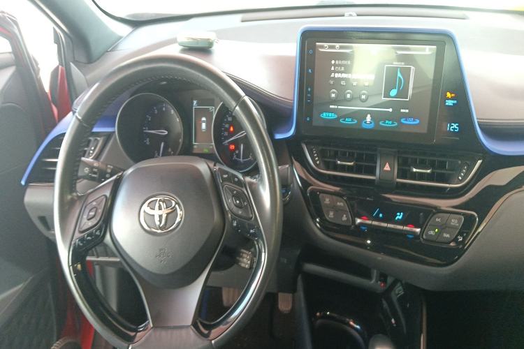 Used Toyota C-HR 2018 2.0L Luxury Edition China V Standard