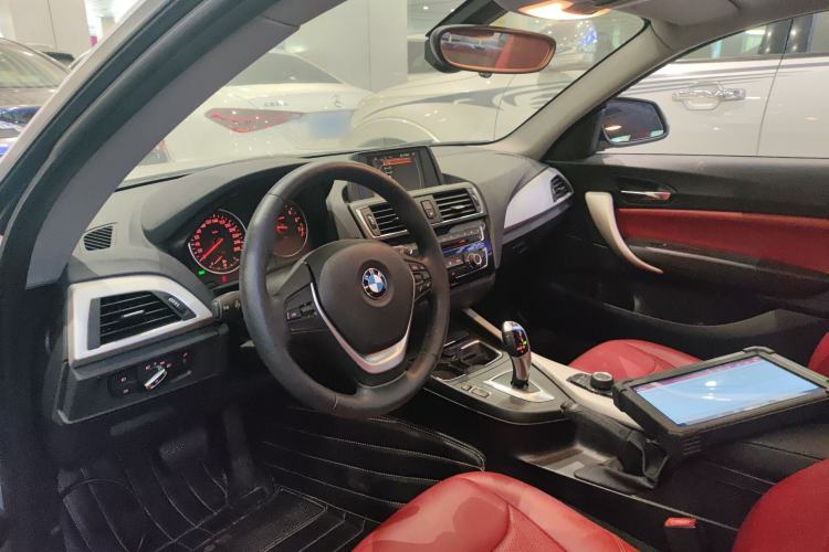 Used BMW 2 Series 2014 220i Leading Model
