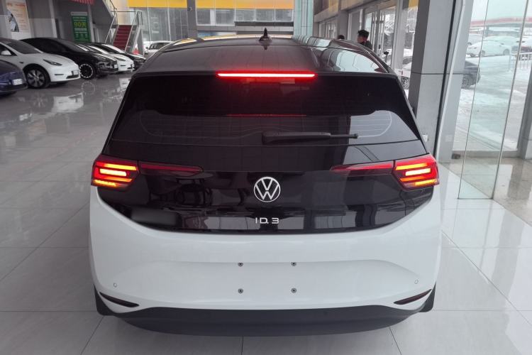 Used Volkswagen ID.3 2025 Smart Version Pure & Intelligent Enjoyment Edition