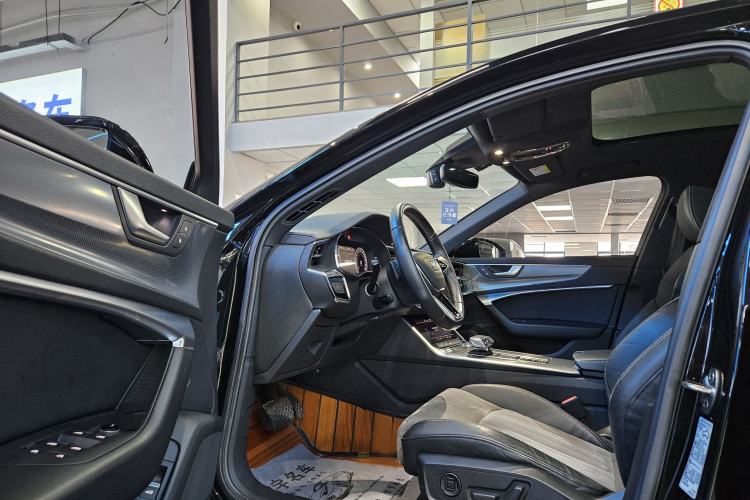 Used Audi A6L 2020 40 TFSI Luxury Dynamic Edition
