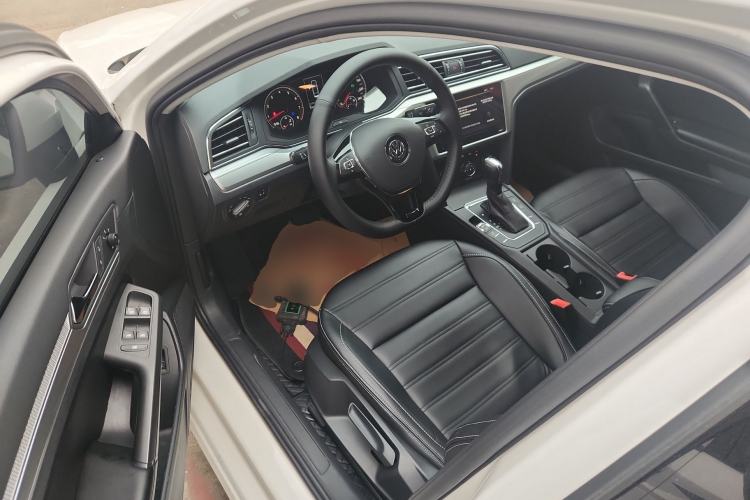 Used Volkswagen Lamando 2021 230TSI DSG Fashion Edition