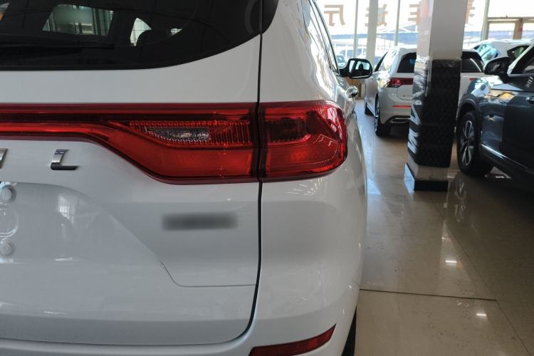 Used Haval M6 2021 PLUS 1.5T DCT Luxury Smart Connectivity Model
