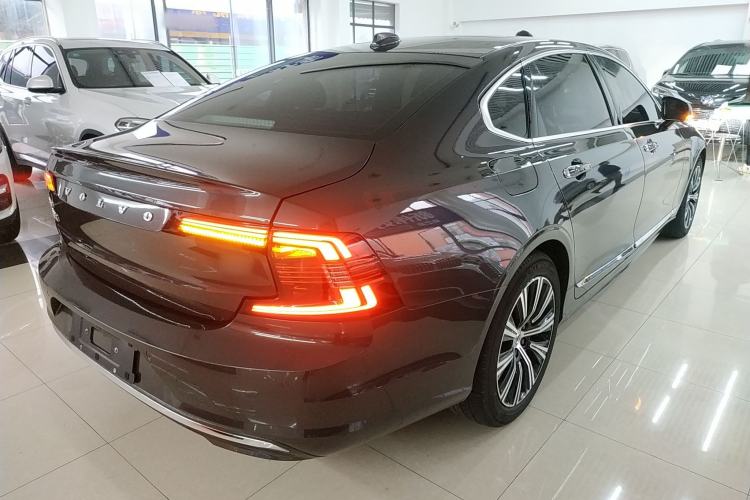 Used Volvo S90 2021 B5 Zhiyuan Luxury Edition