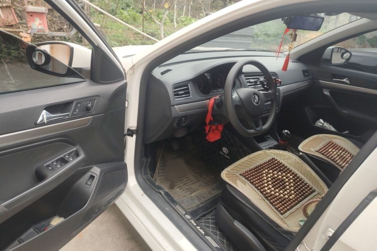 Used Volkswagen Lavida 2019 Lavida Start 1.5L Manual Fashion Edition China VI Standard