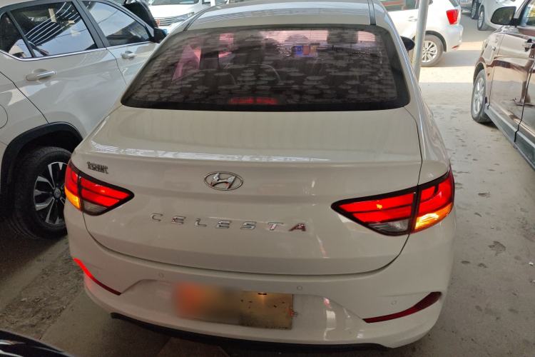 Used Hyundai Celesta 2020 1.6L Automatic GL Enjoyable Edition
