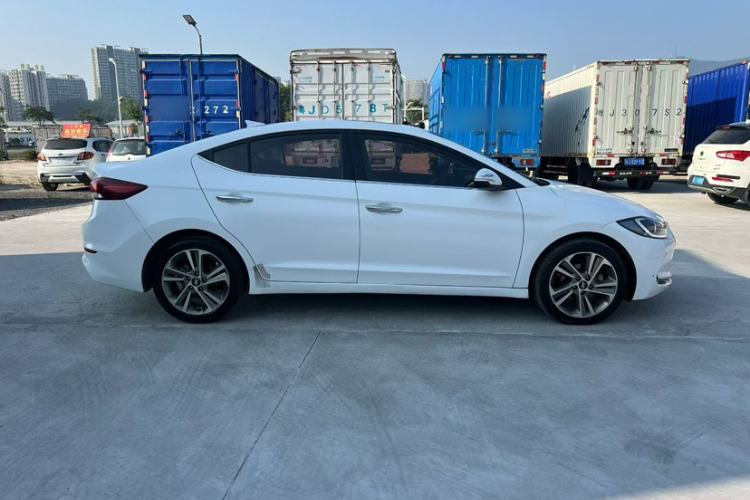 Used Hyundai Elantra 2016 1.6L Automatic ZhiXuan – Elite Version