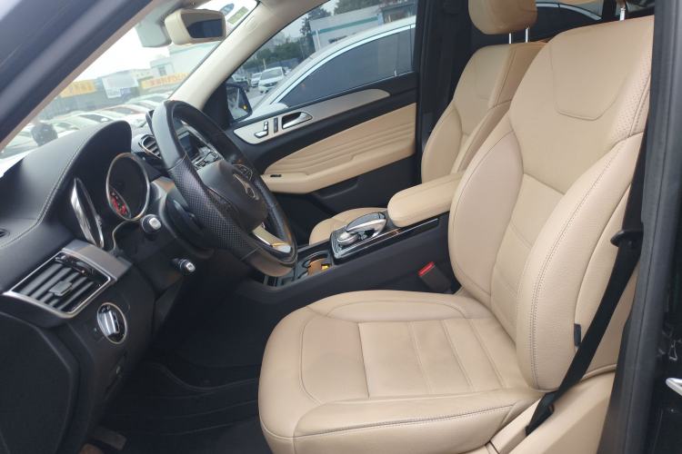 Used Mercedes-Benz GLE Coupe 2017 GLE 400 4MATIC Coupe SUV