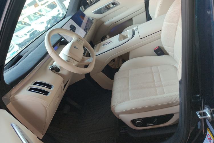 Used  S09 2025 Four-Wheel Drive Ultra+ Custom Edition