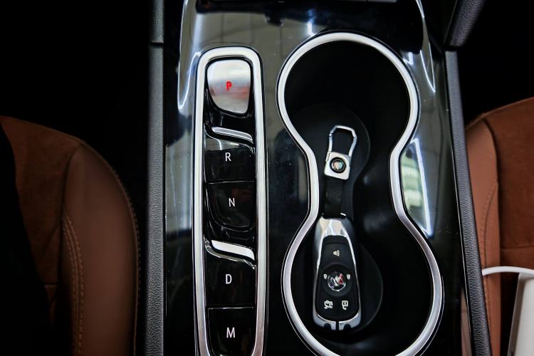 Used Buick Regal 2020 552T Luxury Version
